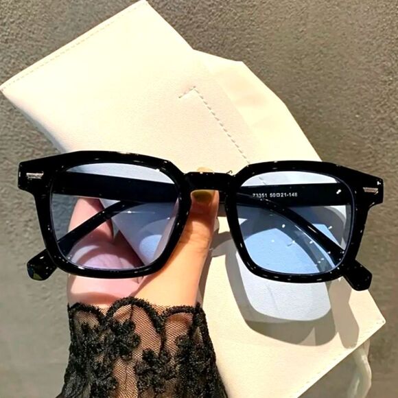 Retro unisex color block mirrored lens Sun Glasses - Picture 3 of 3
